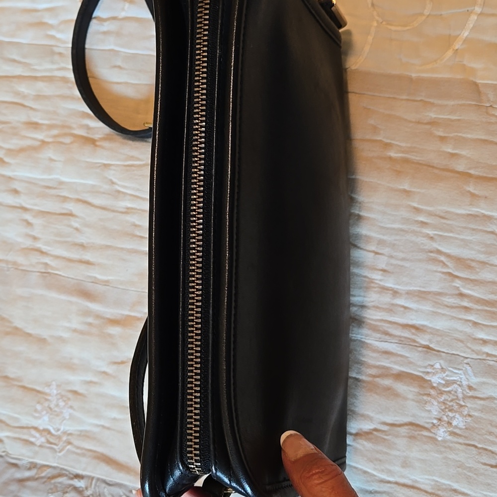Vintage Coach Sutton Y2K Leather Crossbody Shoulder Bag ZipTop Outside Pockets - Picture 7 of 16